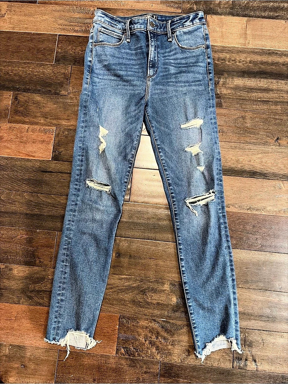 Abercrombie & Fitch Simone High Rise Distressed Ankle Jeans